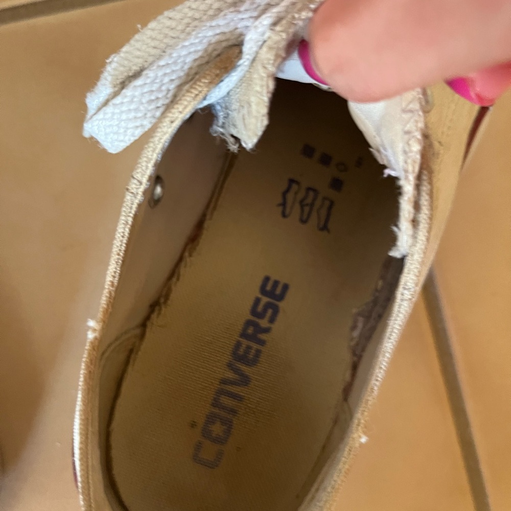 Converse White Low Top Canvas Sneakers - Picture 6 of 8